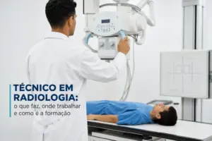 Técnico em radiologia operando máquina de imagem médica